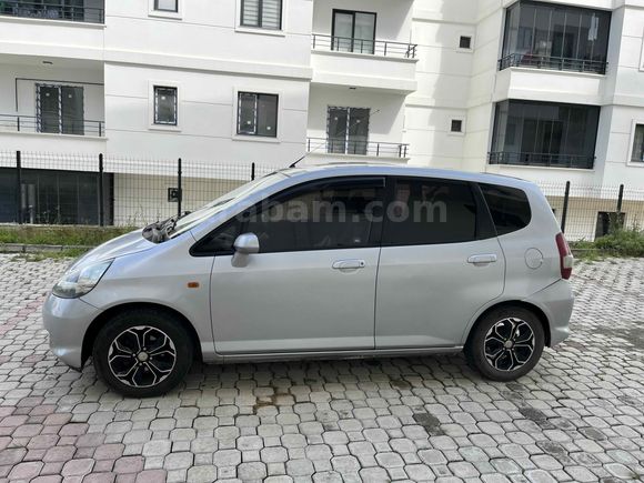 Sahibinden Honda Jazz 1.4 LS 2005 Model 