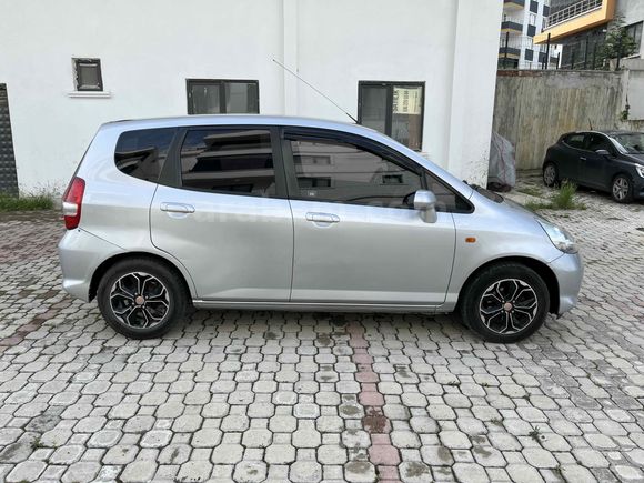 Sahibinden Honda Jazz 1.4 LS 2005 Model 