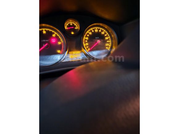 Sahibinden Opel Astra 1.3 CDTI Essentia 2011 Model   Siyah