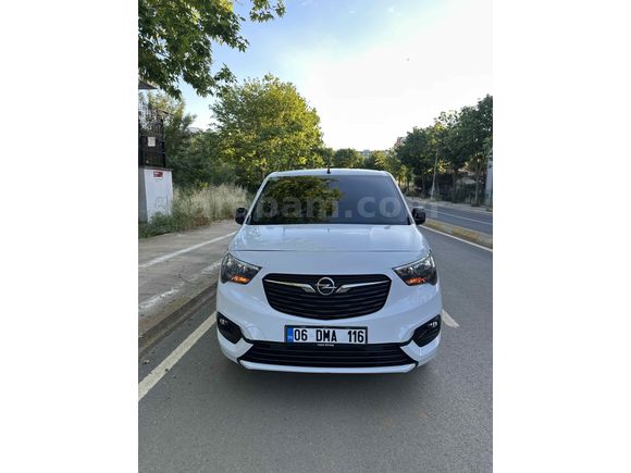 Sahibinden Opel Combo 1.5 CDTI Edition 2022 Model 