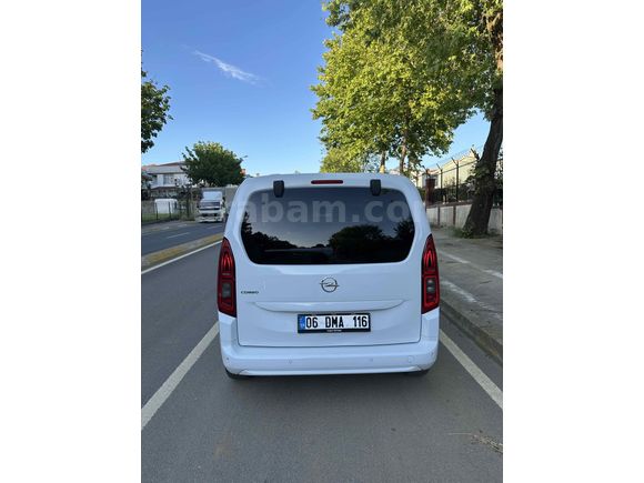 Sahibinden Opel Combo 1.5 CDTI Edition 2022 Model 