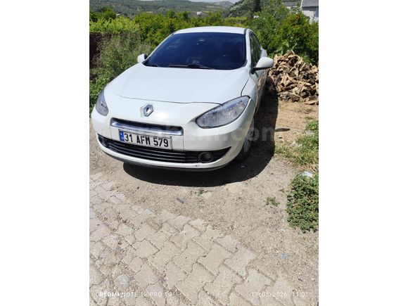 Sahibinden Renault Fluence 1.5 dCi Extreme 2011 Model  250.000 km Beyaz