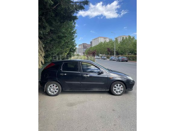 2004 Model Collection Paket Focus mk1.5 Temiz Aile Aracı