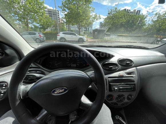 2004 Model Collection Paket Focus mk1.5 Temiz Aile Aracı