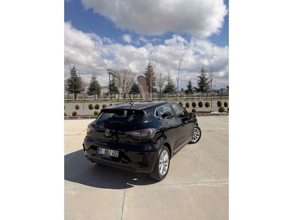 Sahibinden Renault Clio 1.0 TCe Evolution 2025 Model 