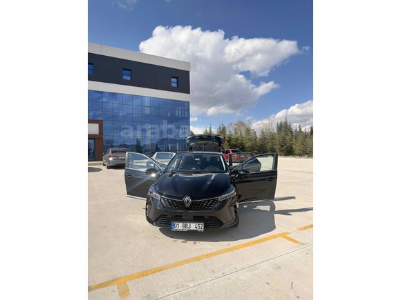Sahibinden Renault Clio 1.0 TCe Evolution 2025 Model 