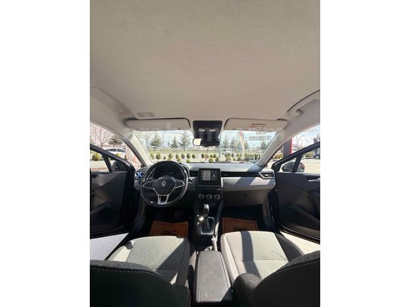 Sahibinden Renault Clio 1.0 TCe Evolution 2025 Model 