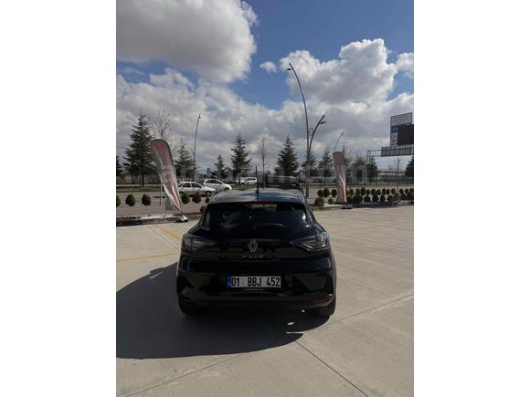 Sahibinden Renault Clio 1.0 TCe Evolution 2025 Model 
