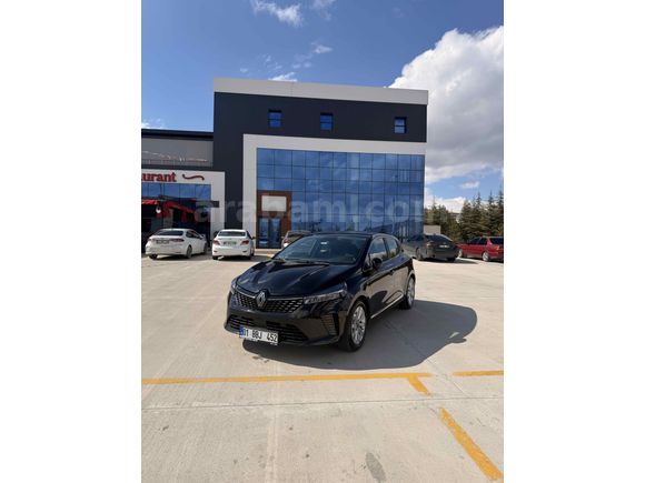 Sahibinden Renault Clio 1.0 TCe Evolution 2025 Model 