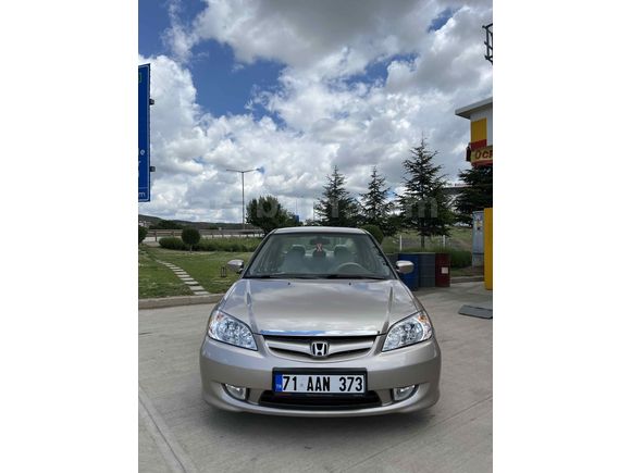 Sahibinden Honda Civic 1.6i VTEC LS 2004 Model  372.000 km Bej
