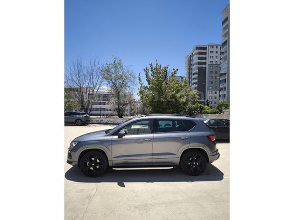 Acil satılıktır Seat Ateca 1.5 EcoTSI FR Dark Edition  2025 Model