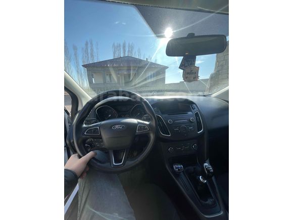 Sahibinden Ford Focus 1.6 TDCi Trend X 2016 Model  133.000 km Beyaz