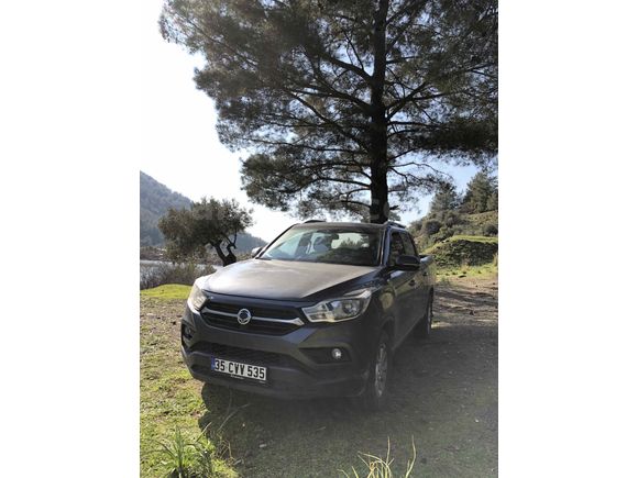 4X4 Ssangyong Musso Grand 2.2 D Platinum 2019 Model 