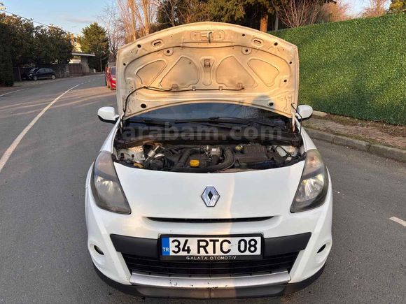 Sahibinden Renault Clio 1.5 dCi Grandtour extreme  2012 Model İstanbul 242000
 km Beyaz