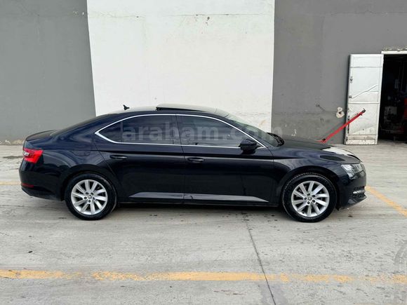 Sahibinden Skoda SuperB 1.5 TSI Elite 2019 Model 