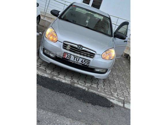 Sahibinden Hyundai Accent Era 1.5 CRDi Team 2011 Model 