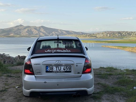 Sahibinden Hyundai Accent Era 1.5 CRDi Team 2011 Model 