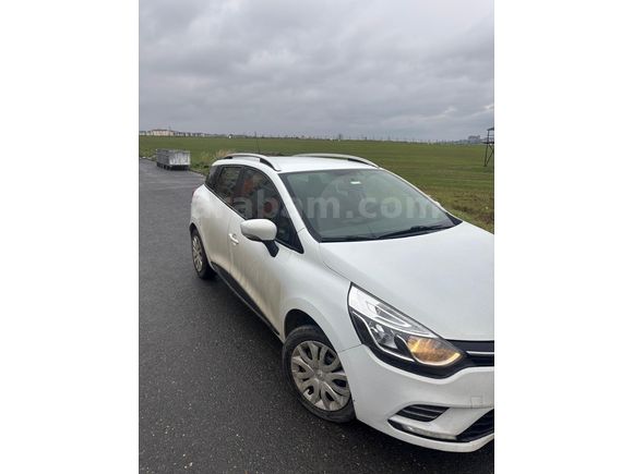 Sahibinden Renault Clio 0.9 TCe Sport Tourer Touch 2020 Model