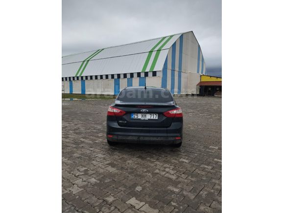Sahibinden Ford Focus 1.6 Ti-VCT Style 2014 Model