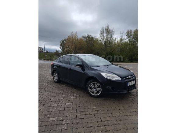 Sahibinden Ford Focus 1.6 Ti-VCT Style 2014 Model