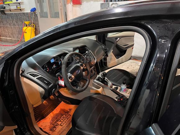 Sahibinden Ford Focus 1.6 Ti-VCT Style 2014 Model