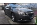 temiz Cruze 1.6 otomatik 2011 Model