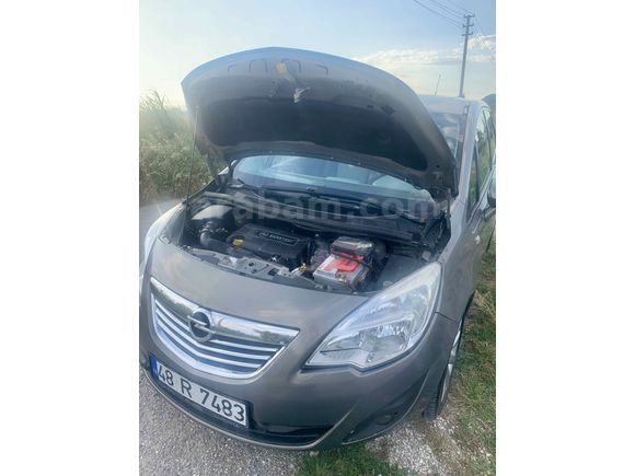 Sahibinden Opel Meriva 1.7 CDTI 2011 Model 