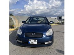 Sahibinden Hyundai Accent Era 1.4 Select 2008 Model  270.000 km Lacivert