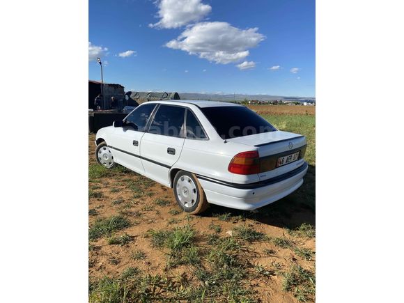 Sahibinden Opel Astra 1.6 GL 1996 Model 