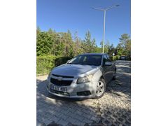 Sahibinden Chevrolet Cruze 1.6 LS 2010 Model  140.000 km Gri (Gümüş)