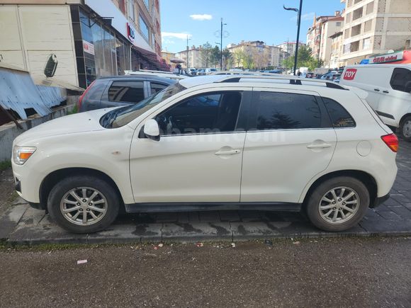 Sahibinden Mitsubishi ASX 1.6 MIVEC Invite 2014 Model