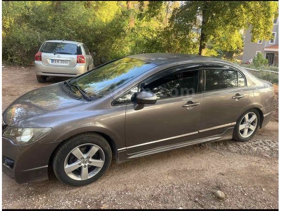 Sahibinden Honda Civic 1.6i VTEC Premium 2010 Model 