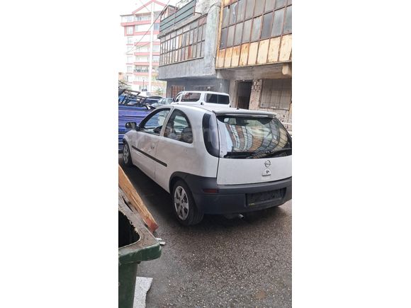Sahibinden Opel Corsa 1.7 DTi Comfort 2003 Model  275.000 km Beyaz