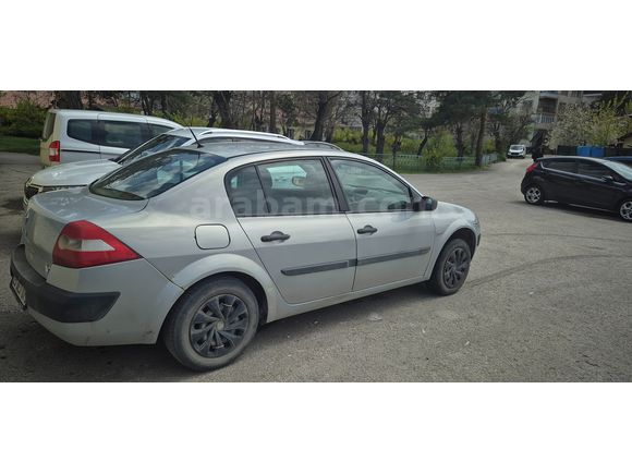 Sahibinden Renault Megane 1.6 Dynamique 2004 Model