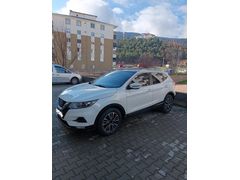 Sahibinden Nissan Qashqai 1.3 DIG-T Sky Pack 2020 Model