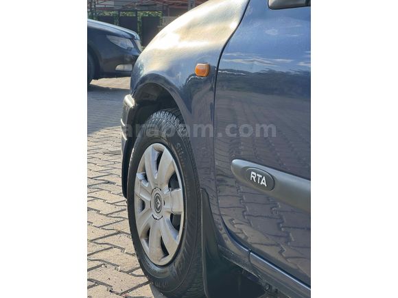 Sahibinden Renault Clio 1.4 RTA 2000 Model 