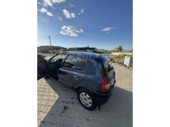 Sahibinden Renault Clio 1.4 RTA 2000 Model 