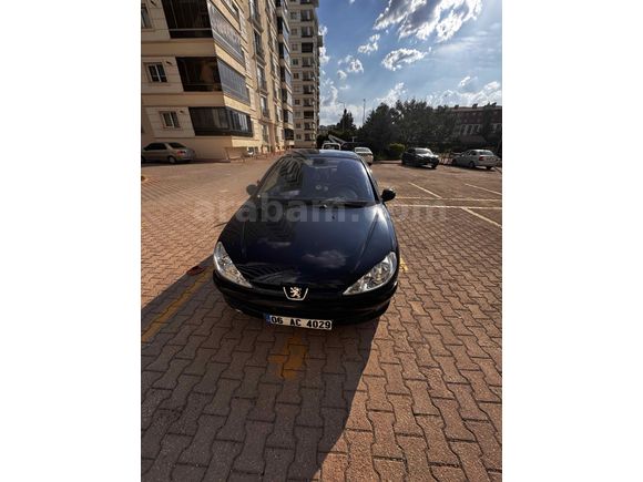 Sahibinden Peugeot 206 1.4 XT 2003 Model 