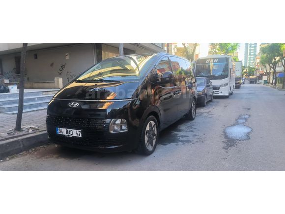 Sahibinden Hyundai Staria 2.2 CRDI Elite 2022 Model  120.000 km Siyah
