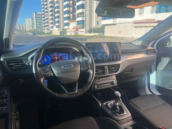 Doktordan Sahibinden Ford Focus 1.0 EcoBoost Titanium X 2023 Model 