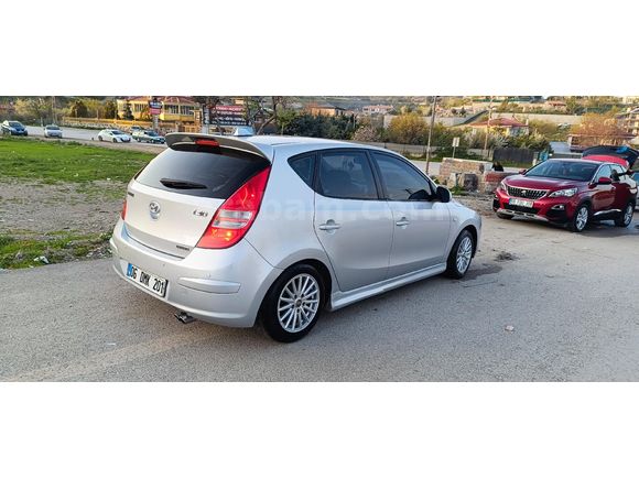 Sahibinden Hyundai i30 1.6 CRDi Select 2009 Model