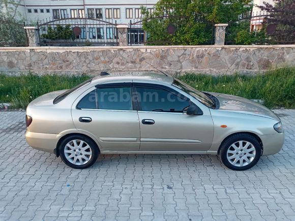 2004 Nissan Almera 1.5 Tekna