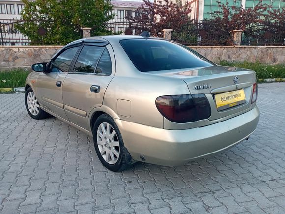 2004 Nissan Almera 1.5 Tekna