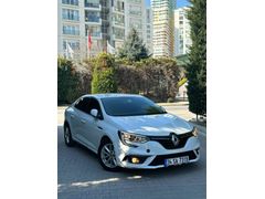 Sahibinden Renault Megane 1.5 dCi Touch 86 bin tl masraf yapıldı keyfi derı koltuk tesla ekran gizli özelikler aktif 2017 Model  230.000 km Beyaz
