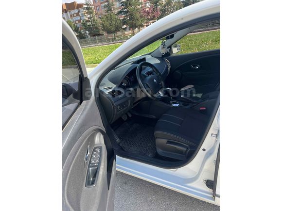 Sahibinden Renault Megane 1.5 dCi Touch Plus 2015 Model 