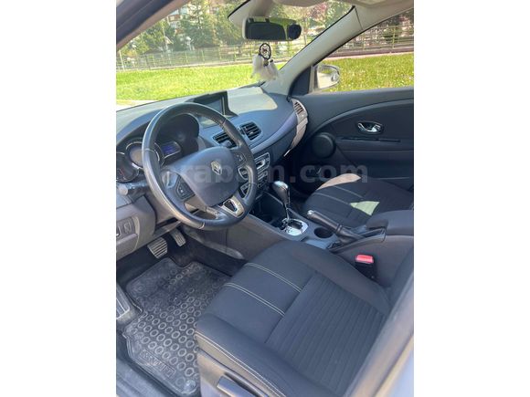 Sahibinden Renault Megane 1.5 dCi Touch Plus 2015 Model 