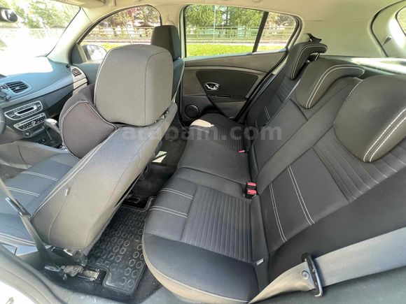 Sahibinden Renault Megane 1.5 dCi Touch Plus 2015 Model 