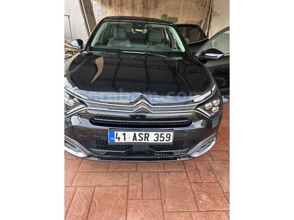 Sahibinden Citroen C4 X 1.2 PureTech Shine Bold 2024 Model 