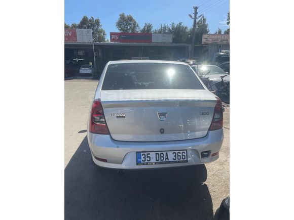Sahibinden Dacia Logan 1.5 dCi Laureate 2010 Model  200.000 km Gri