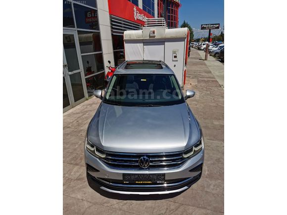 RASYONEL'DEN 2022 TİGUAN ELEGANCE CAM TAVAN OTOMATİK 70 BİN KM